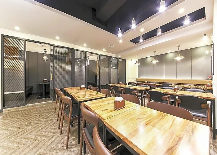 Kobos Hotel